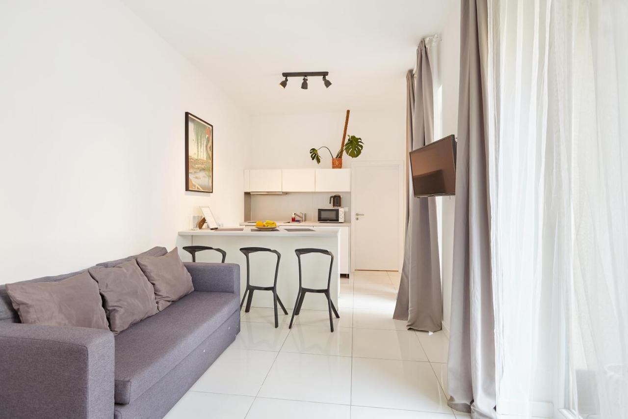 Prague Friendly Apartments In Прага Екстериор снимка