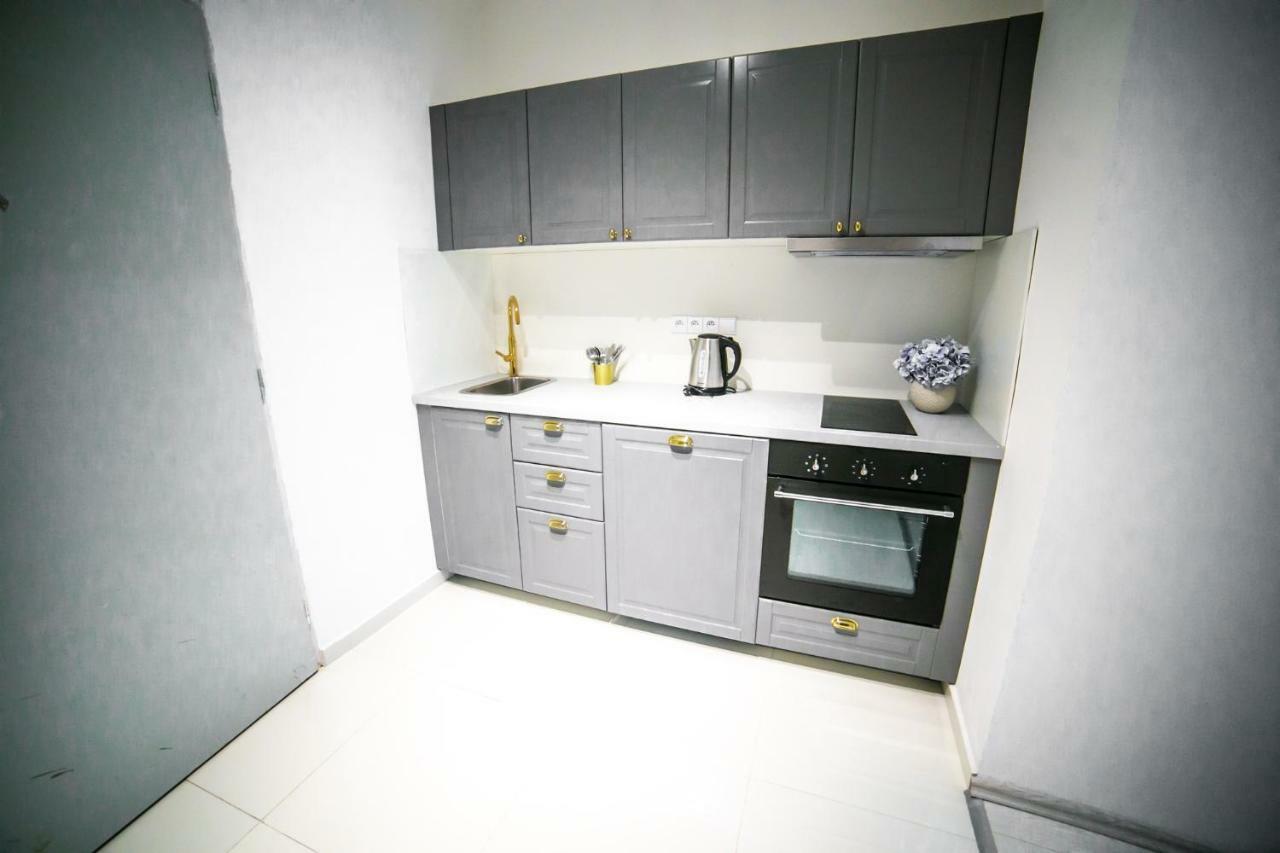 Prague Friendly Apartments In Прага Екстериор снимка